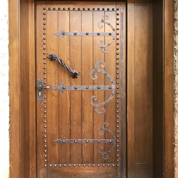 Proiect: Tâmplărie Lemn. Crama Unio, Alba