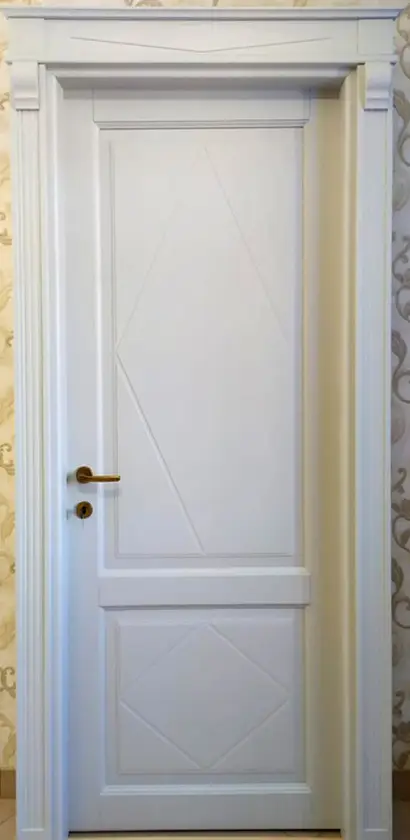 Uși de interior din lemn Elmas