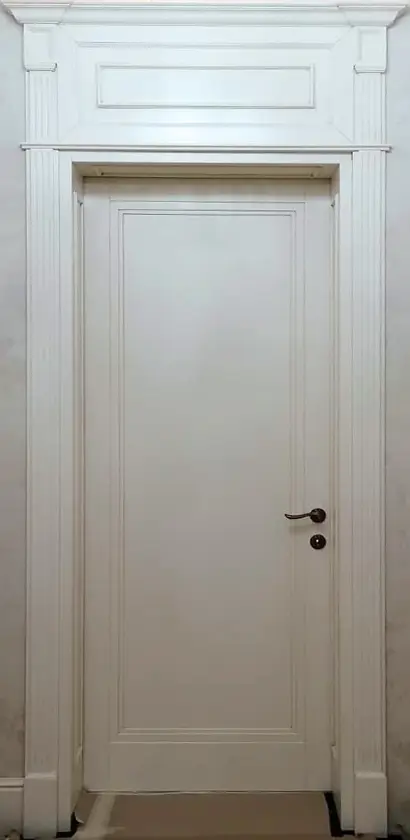 Uși de interior din lemn Neoclasic